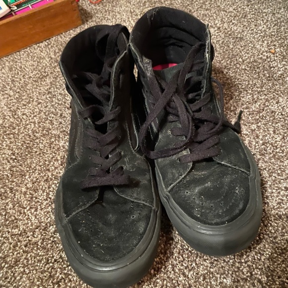VANS black skater mid high - LEATHER 6.5 mens - Picture 2 of 4